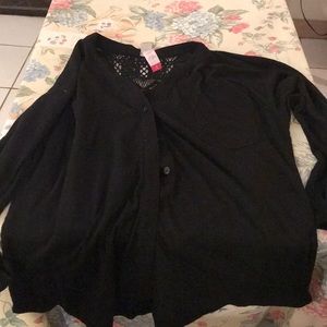 Black 3/4 top